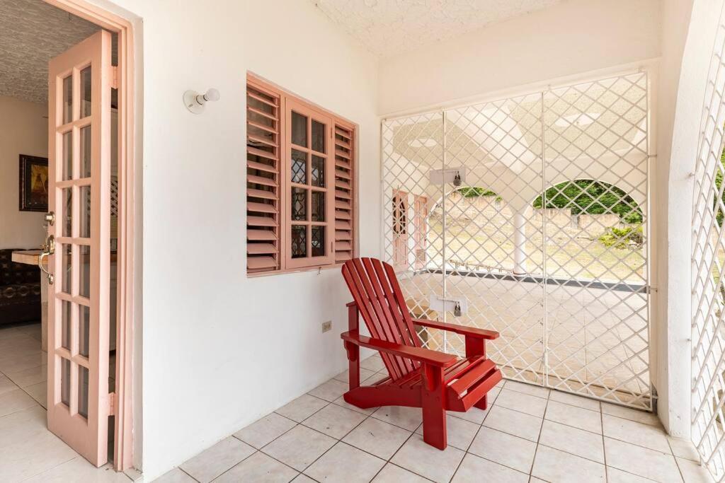 Shaw Park Gem Apt 12A Ocho Rios Eksteriør billede